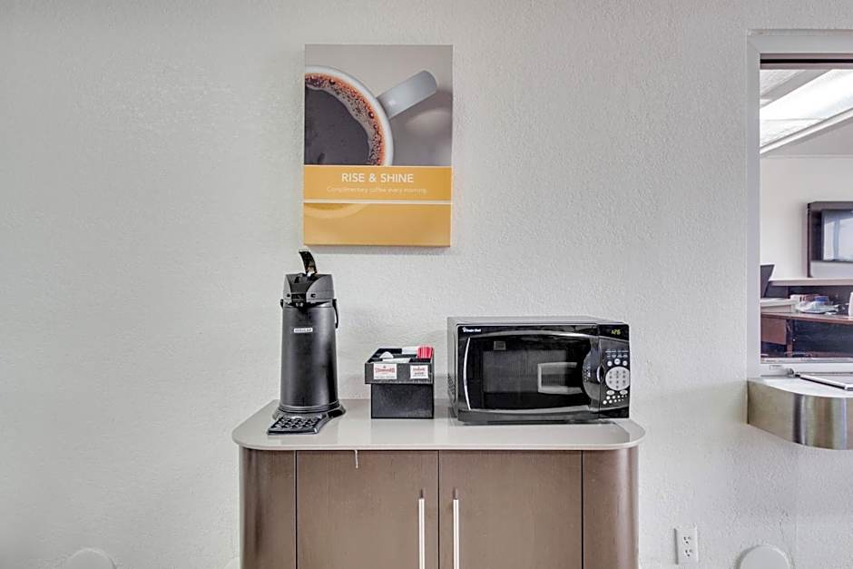 Avera Suites