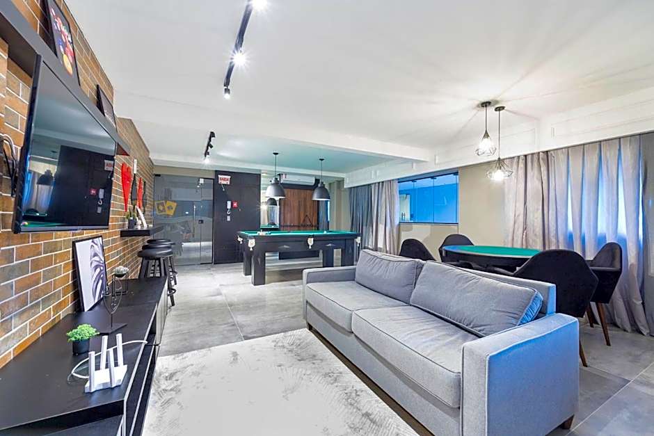 Terrazzo 402B - Apartamento 02 suítes - Acomoda até 06 pessoas - À poucos metros da praia de Bombas - (Consultar serviços de roupa de cama e banho)