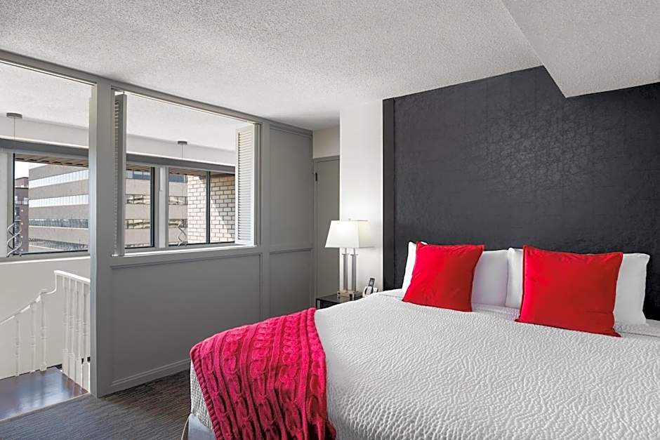 Ramada Plaza by Wyndham Regina Downtown