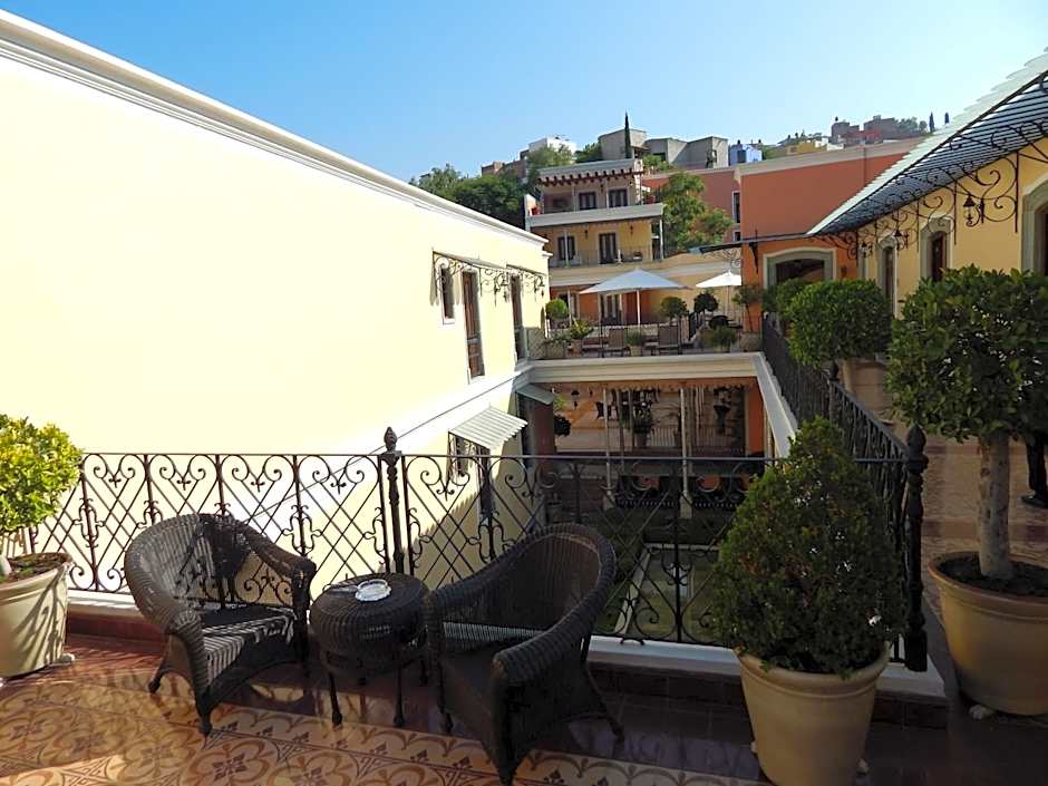 Villa Maria Cristina Hotel