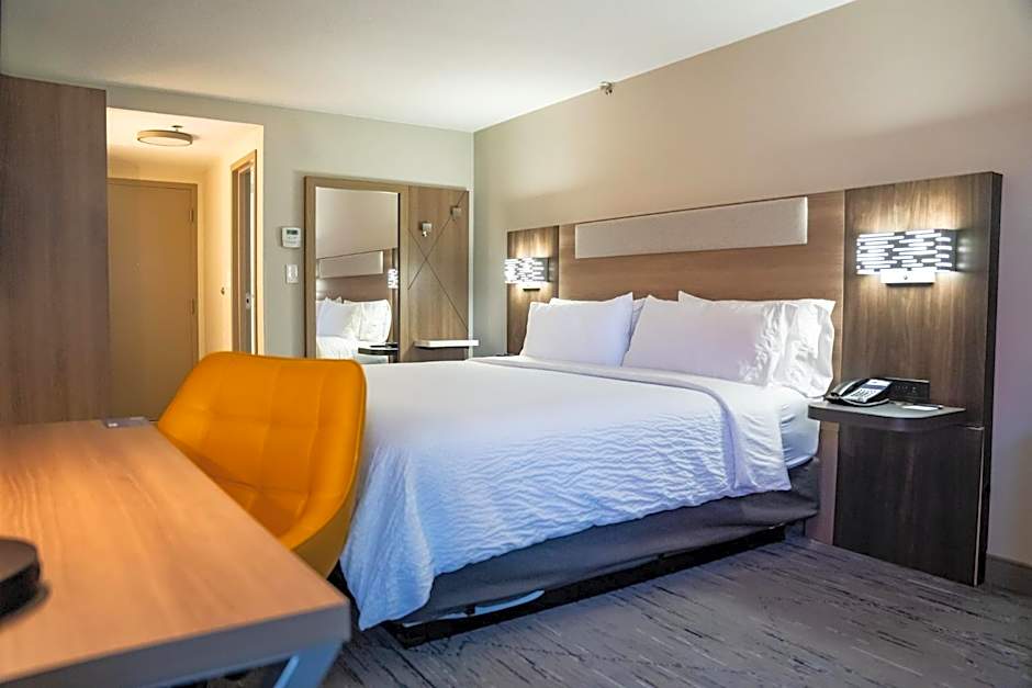 Holiday Inn Express Frazer - Malvern By IHG