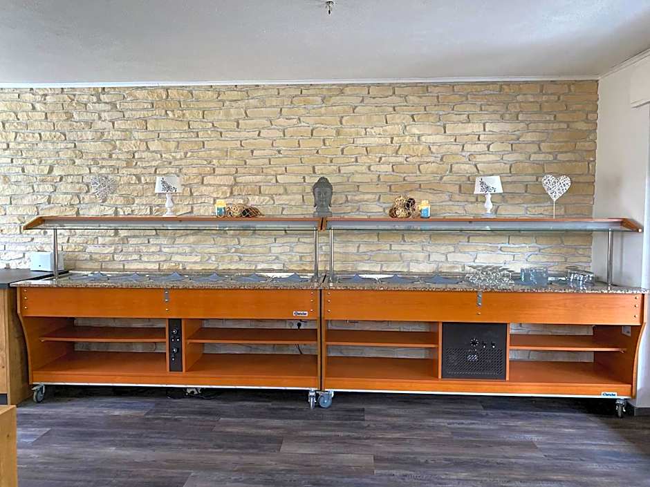 Landgasthof-Bikerhotel Arnold