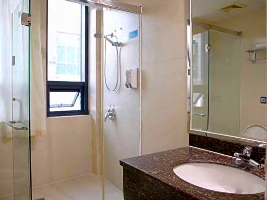 7 Days Inn Chongqing Wanzhou District Gaosuntang Chongbai