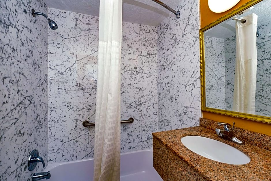 Rodeway Inn Orleans - Cape Cod