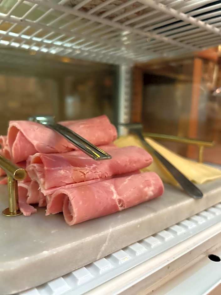 Brit Hotel des Halles