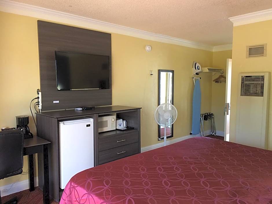 Americas Best Value Presidents Inn On Munras