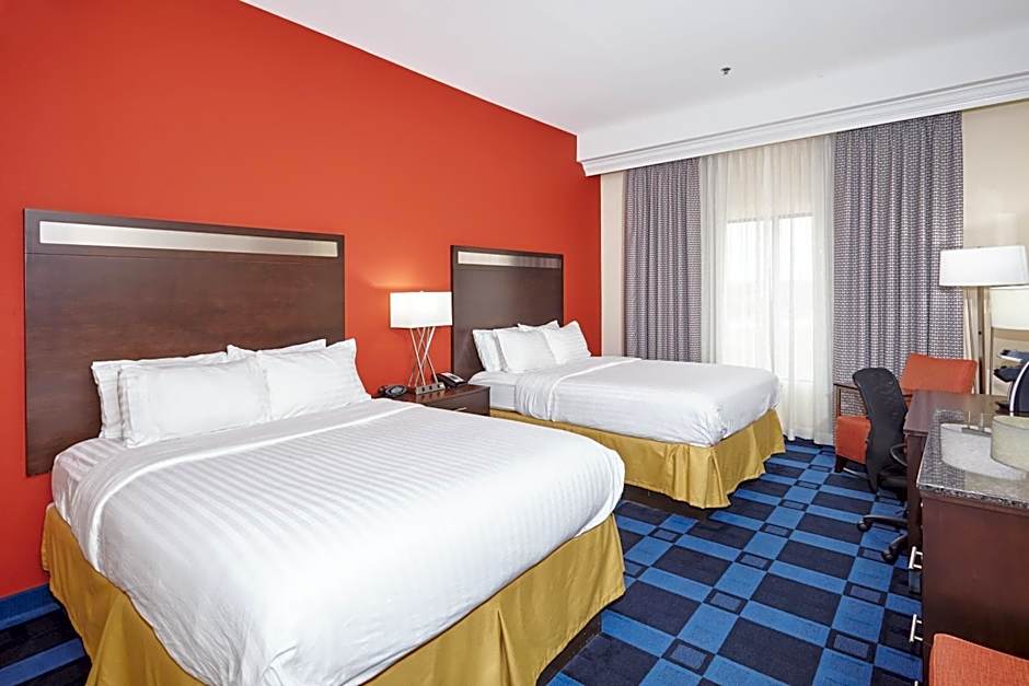 Holiday Inn Express and Suites Columbia University Area By IHG