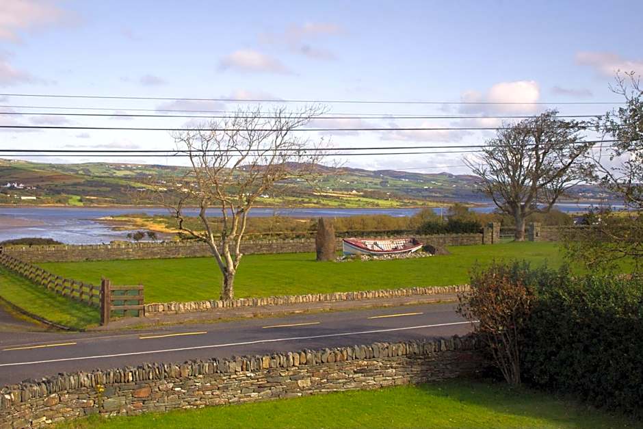 Madra Rua Organic Accommodation