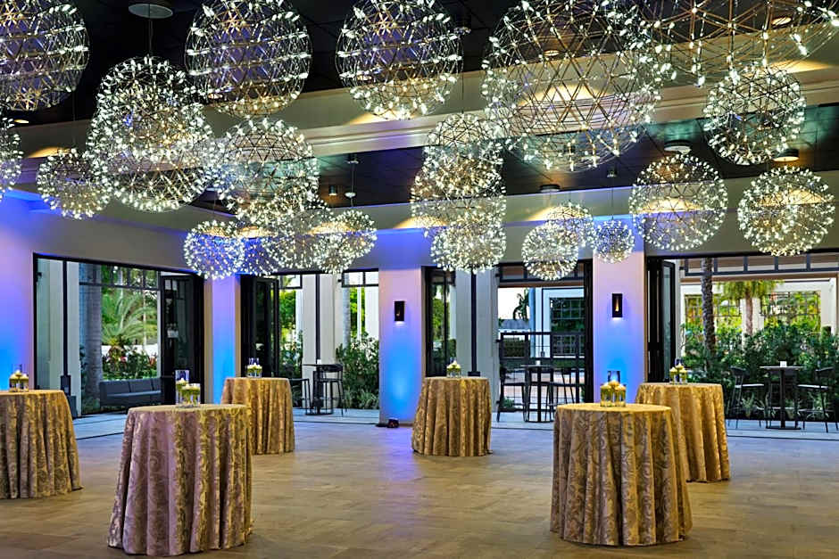 Boca Raton Marriott At Boca Center
