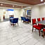 Holiday Inn Express Hotel & Suites San Diego-Escondido By IHG