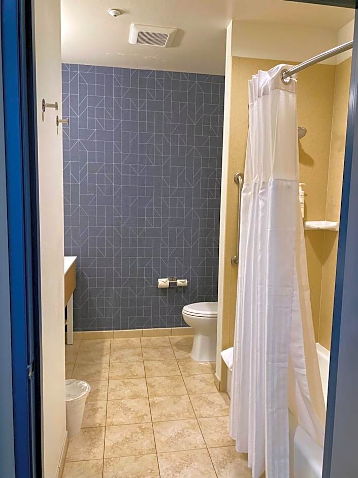 Spark by Hilton Yucca Valley Joshua Tree