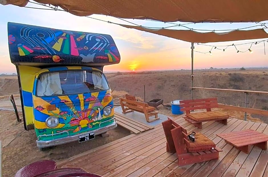 Sherman's place - שרמנ'ס פלייס