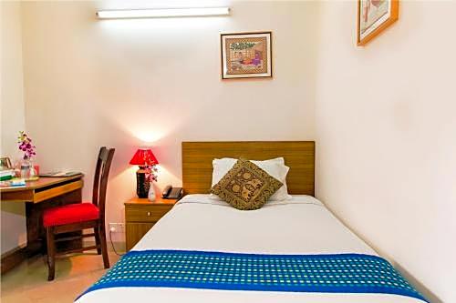 Hotel Dhaka Garden Inn