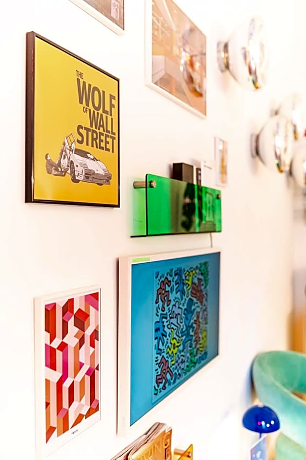 RetroPop Design Apartment , Designerzimmer für je 2 Personen, Top Lage, WIFI