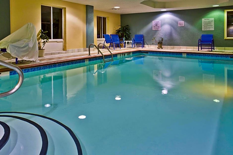 La Quinta Inn & Suites by Wyndham Hot Springs