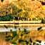 Inn On The Lake