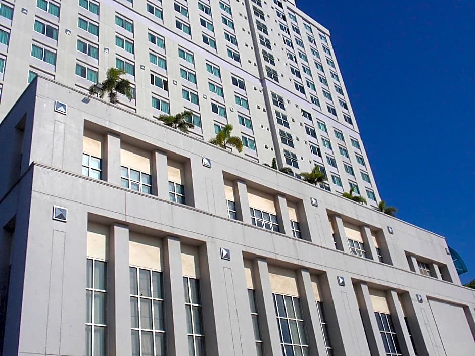 Diamond Plaza Hotel Suratthani