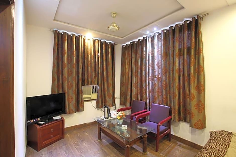 Hotel O Sai President