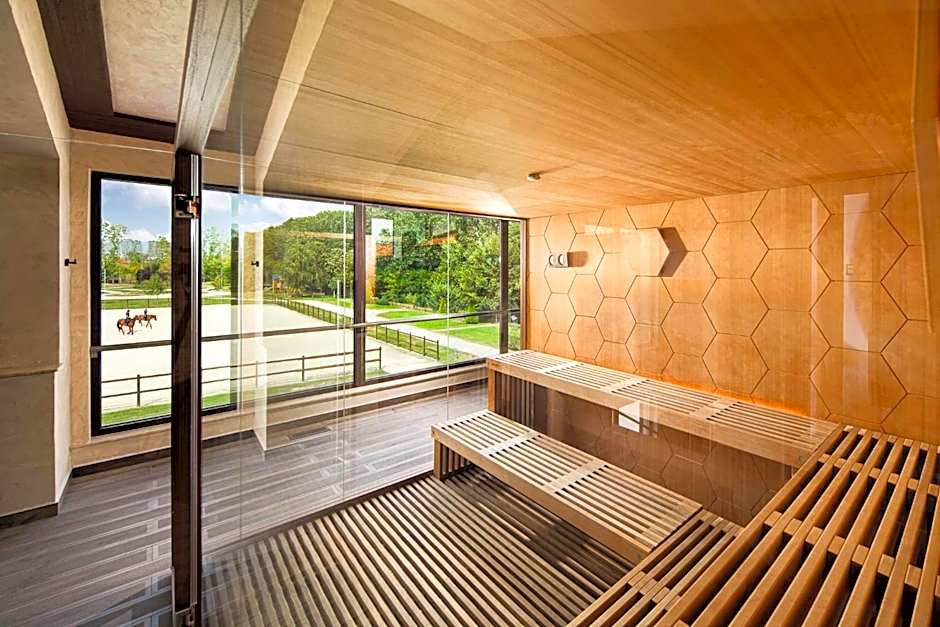 Boutique Complex Trakiets