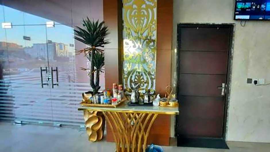 Golden Gewan Hotel