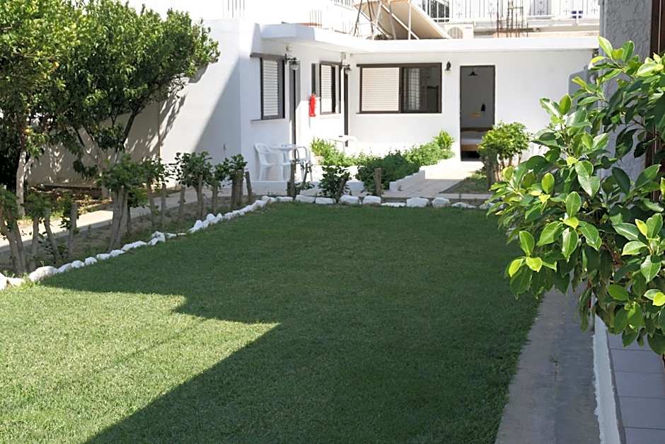 Andavis Hotel-Adults Only