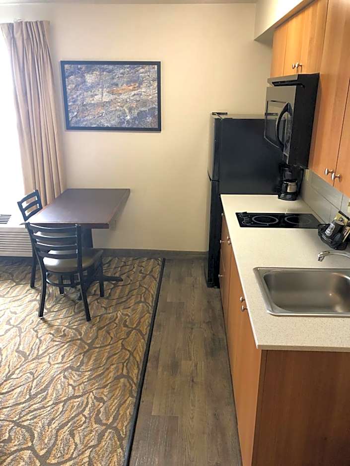 Aspen Suites Hotel Anchorage North