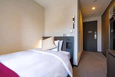 Standard Double Room - No Daily Cleaning - Non-Smoking (Cashless Payment Only)