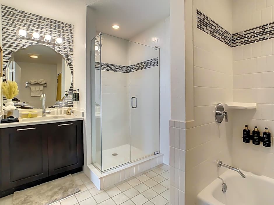 Pet friendly in Orlando area near Disney and ESPN Center