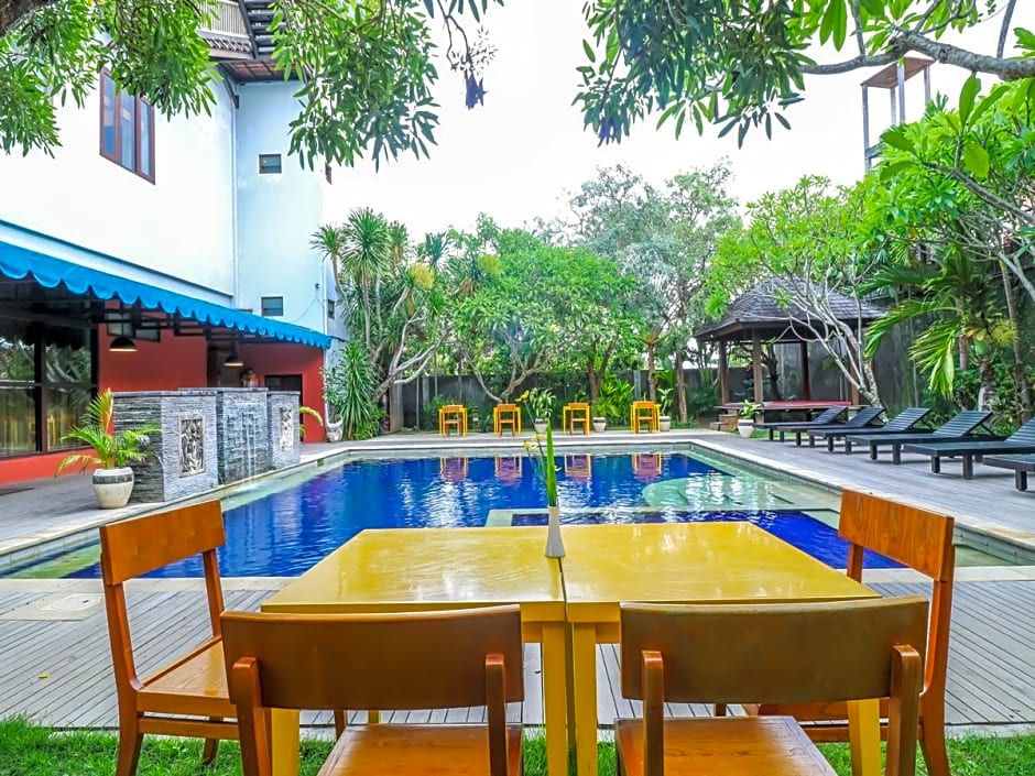 Capital O 2114 Grand Jimbaran Boutique Hotel