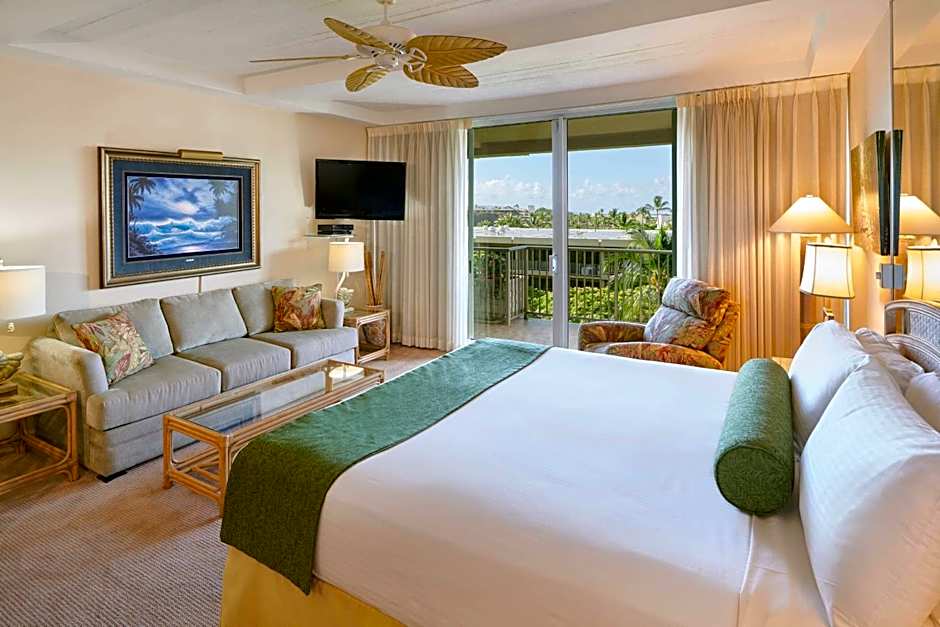 Aston At The Whaler On Kaanapali Beach