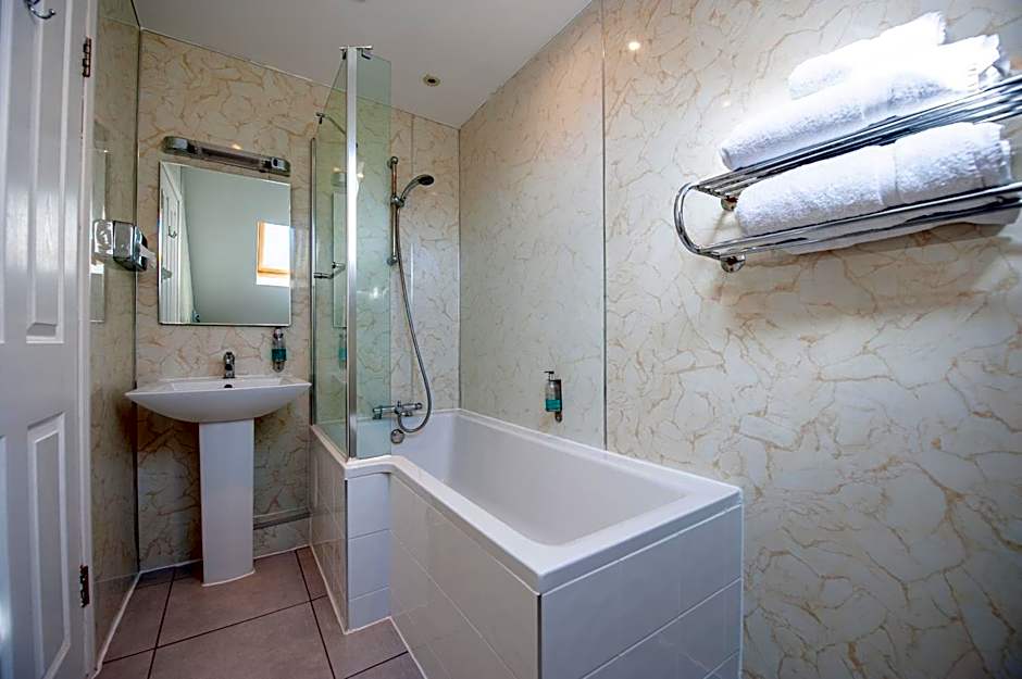 Oakside Lodge Guest House