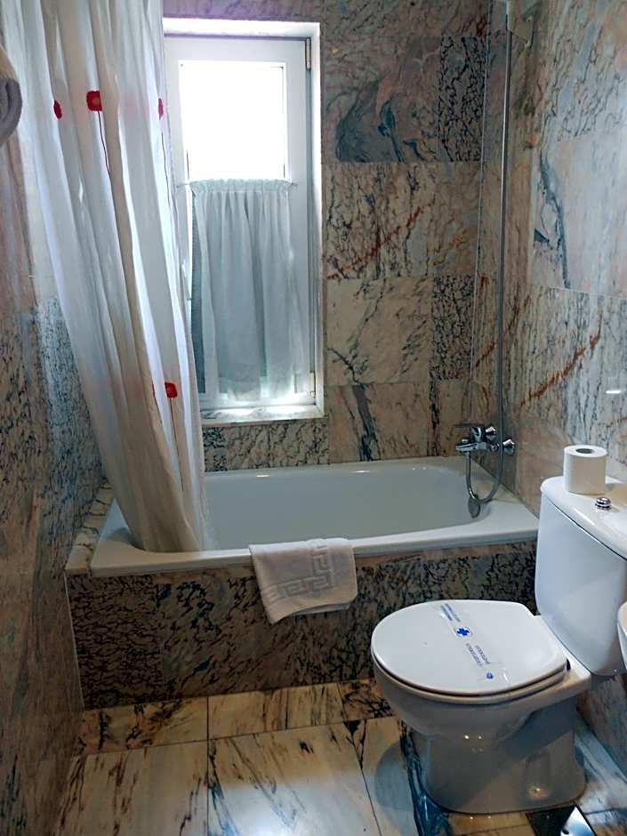 Photo 1 of 2 of Triple Room