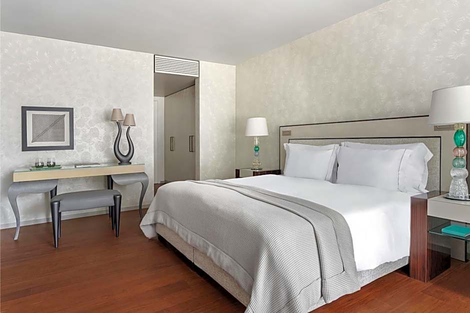 Hotel Eden Roc - The Leading Hotels of the World