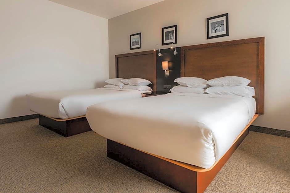 Sheraton Leon