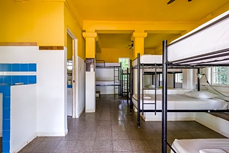 12 Bed Community Room