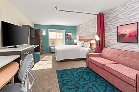 King Studio Suite
