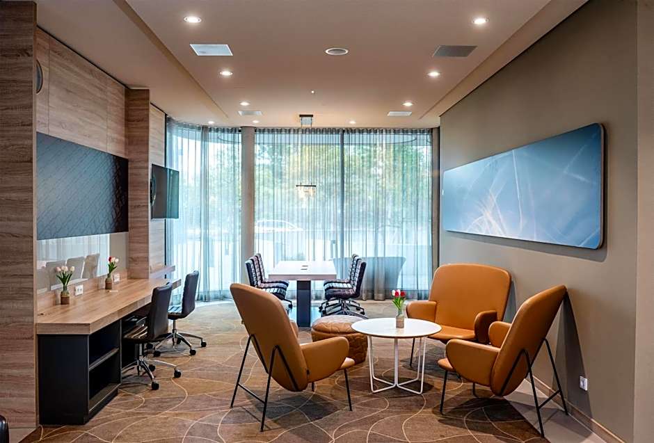 Hampton by Hilton Frankfurt Airport