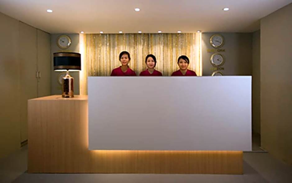 Shwe Pyi San Yar Hotel