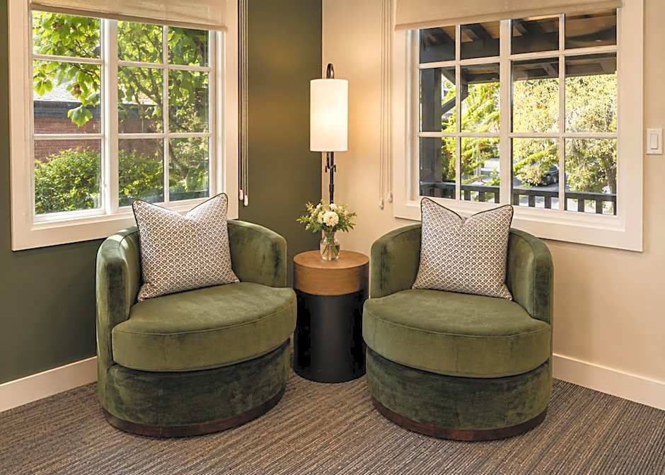 Wayside Inn