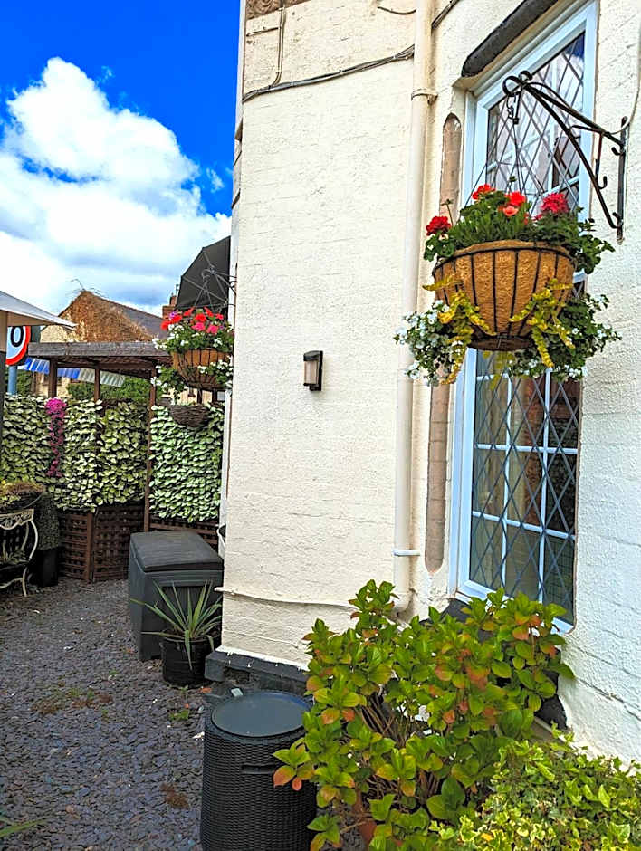 Brookside Hotel & Restaurant ,Suitable for Solo Travelers Couples Educational Groups Families & Contractors welcome