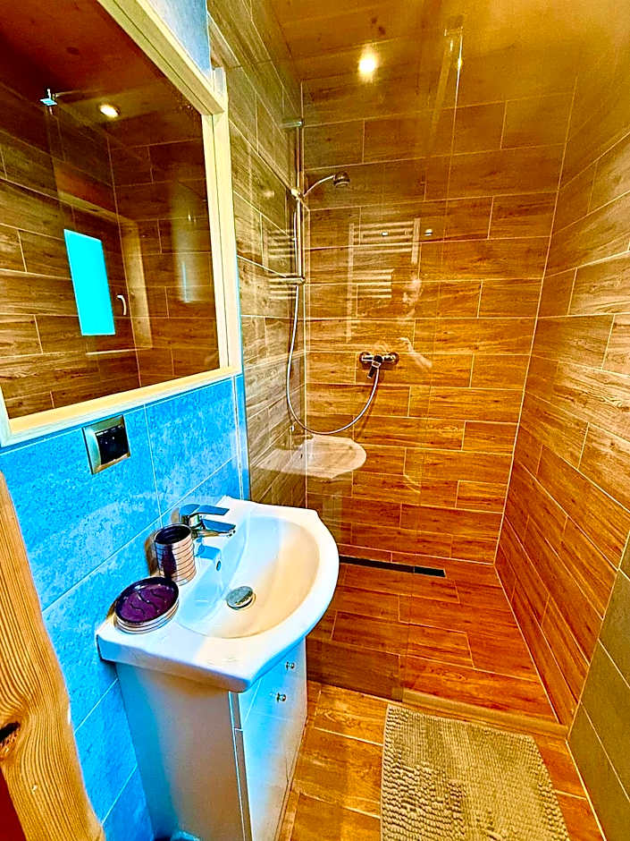 Chaty Jak Dawniej 787-330-207