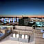 H Hotel Los Angeles, Curio Collection by Hilton