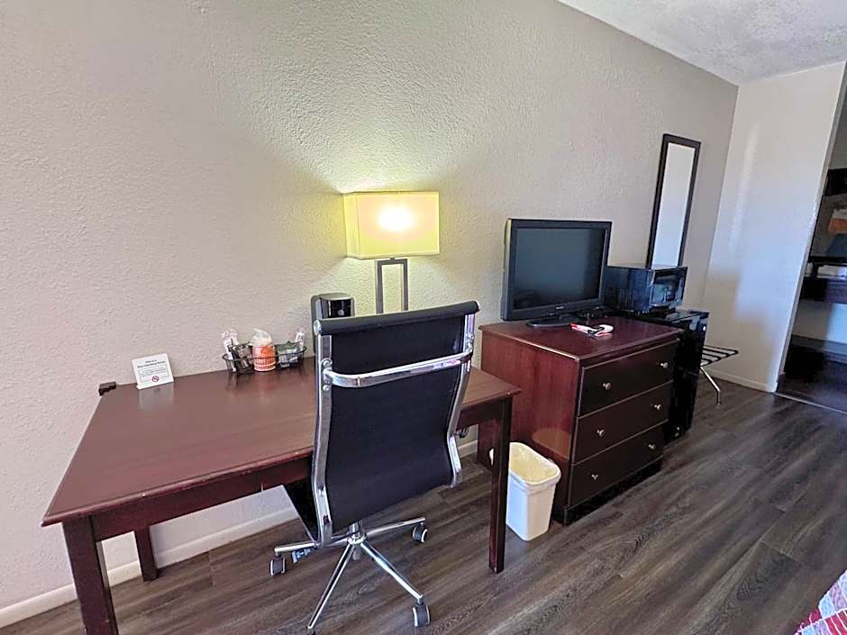 Econo Lodge Childress