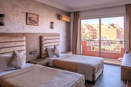 Double or Twin Room with City View