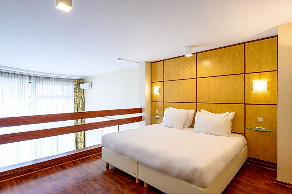 B-aparthotel Montgomery