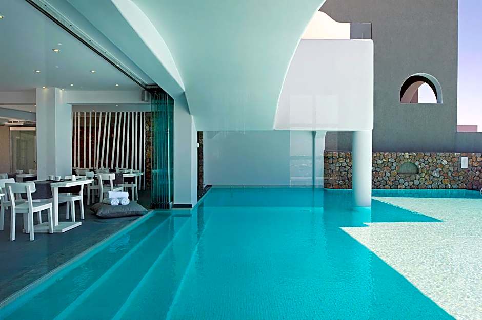 Acroterra Rosa Luxury Suites