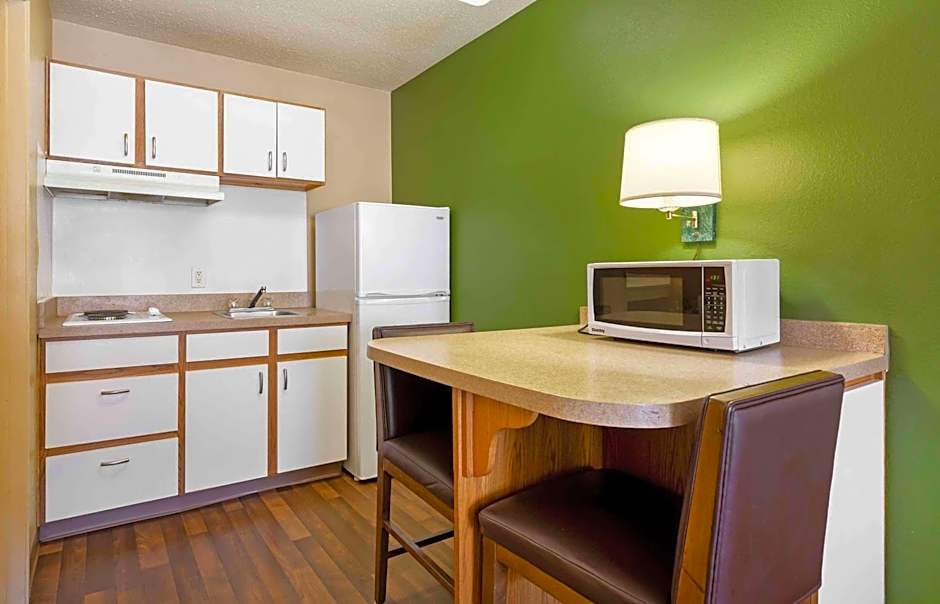 Extended Stay America Select Suites - Baltimore - BWI Airport - International Dr.