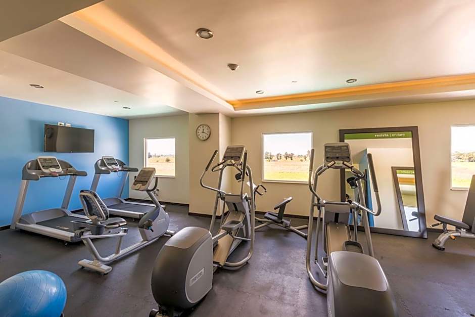 Hampton Inn & Suites by Hilton Salamanca Bajio