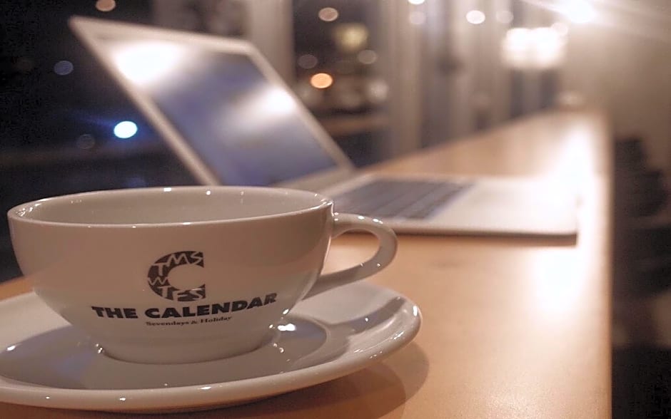 CALENDAR HOTEL