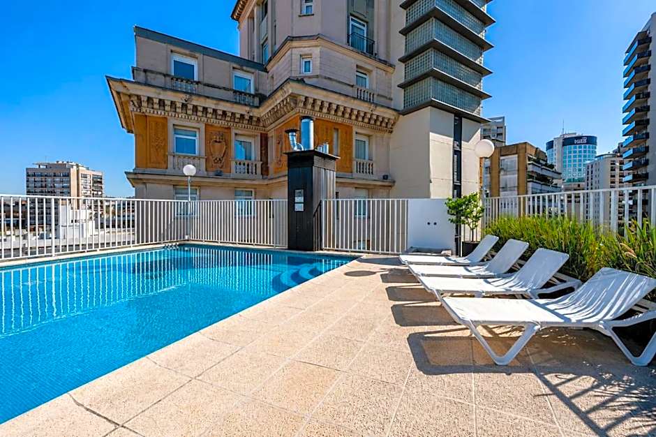 Feir's Park Hotel & Rooftop